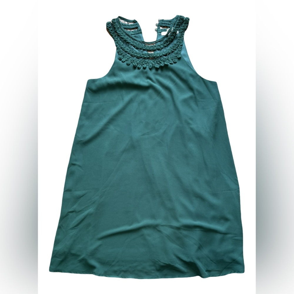 Women’s dress size S